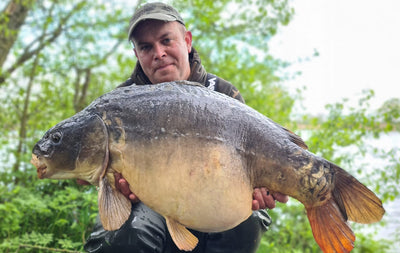 A New Carp Record for Thorney Mere - Teakettle Fisheries